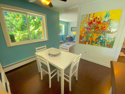 12044 Mcintyre Court, Maple Ridge, BC - Indoor Photo Showing Dining Room