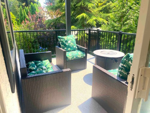 12044 Mcintyre Court, Maple Ridge, BC - Outdoor With Exterior