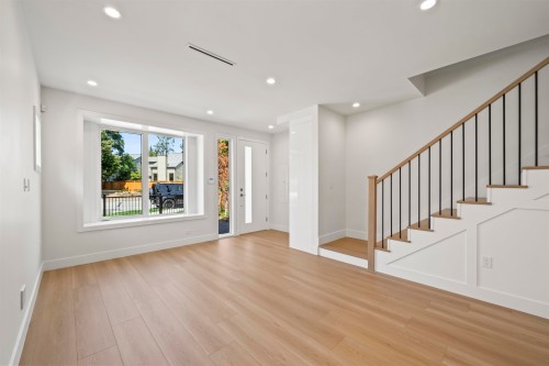 6720 Francis Road, Richmond, BC - Indoor Photo Showing Other Room