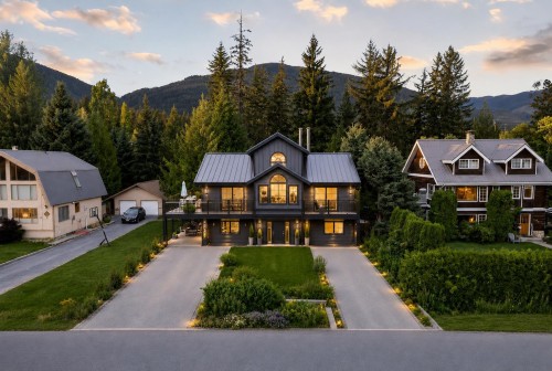6447 Balsam Way  Whistler, BC V8E 0C5