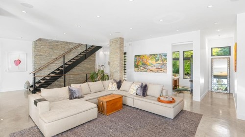 2650 Rosebery Avenue, West Vancouver, BC - Indoor