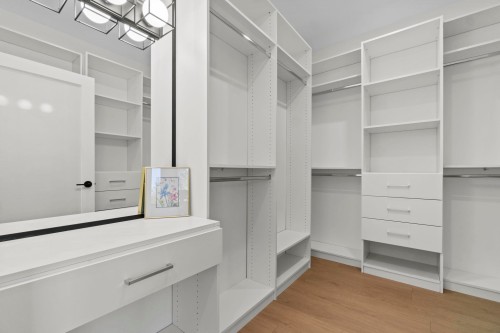 8073 18Th Avenue, Burnaby, BC - Indoor With Storage