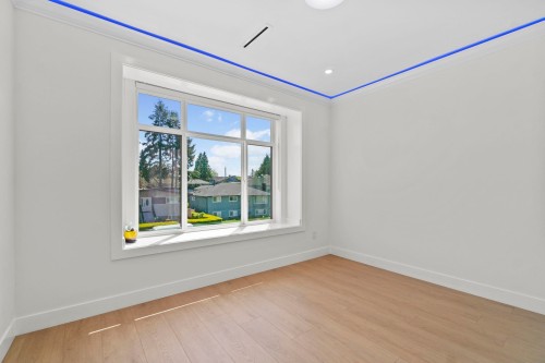 8073 18Th Avenue, Burnaby, BC - Indoor Photo Showing Other Room
