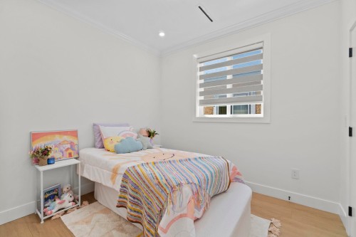 8073 18Th Avenue, Burnaby, BC - Indoor Photo Showing Bedroom