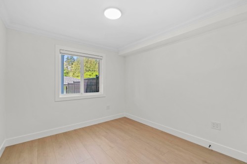8073 18Th Avenue, Burnaby, BC - Indoor Photo Showing Other Room