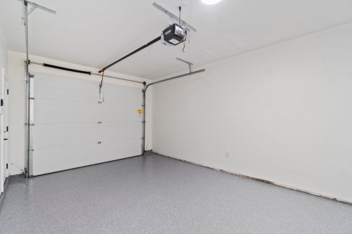 8073 18Th Avenue, Burnaby, BC - Indoor Photo Showing Garage
