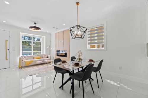8073 18Th Avenue, Burnaby, BC - Indoor Photo Showing Dining Room