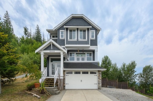 10433 248 Street  Maple Ridge, BC V2W 0H8