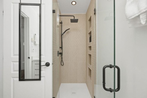 5636 Cascade Crescent, Sechelt, BC - Indoor Photo Showing Bathroom