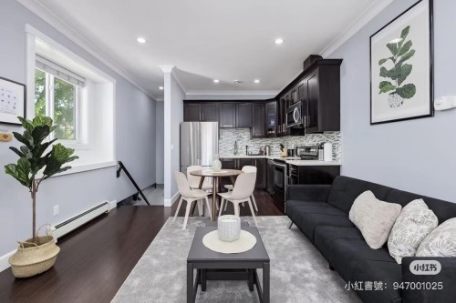 192 44Th Avenue E, Vancouver, BC - Indoor