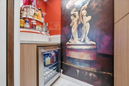 2301-288 Ungless Way, Port Moody, BC - Indoor