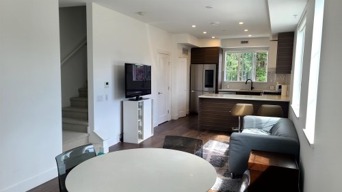 8888 Spires Road, Richmond, BC - Indoor Photo Showing Dining Room