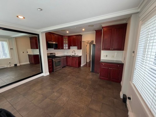 4585 Commercial Street, Vancouver, BC - Indoor Photo Showing Kitchen