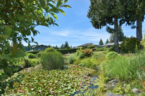 21-544 Eaglecrest Drive, Gibsons, BC - Outdoor With View