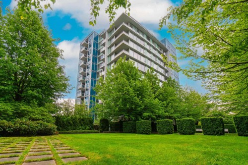 901-7373 Westminster Highway, Richmond, BC - Outdoor