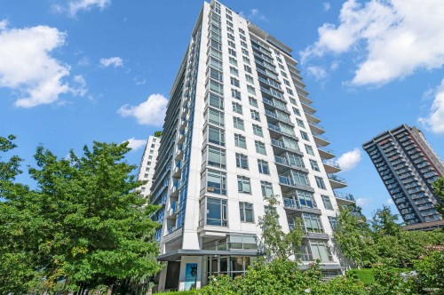 1301-158 13 Street W North Vancouver, BC V7M 0A7