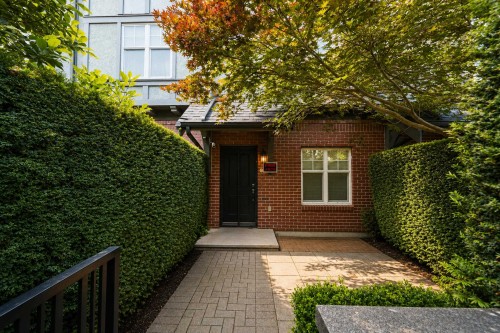 5603 Willow Street, Vancouver, BC - Outdoor