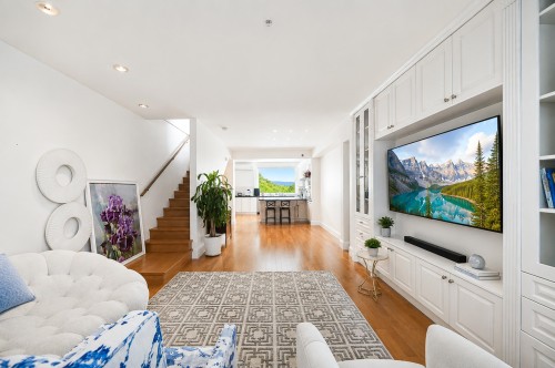 5603 Willow Street, Vancouver, BC - Indoor