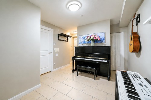 5603 Willow Street, Vancouver, BC - Indoor Photo Showing Other Room