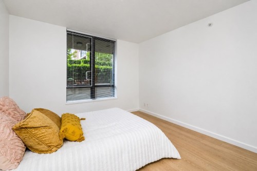 511-7831 Westminster Highway, Richmond, BC - Indoor Photo Showing Bedroom