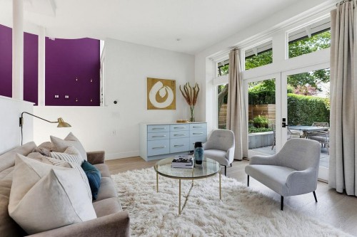 3420 1St Avenue W, Vancouver, BC - Indoor Photo Showing Living Room