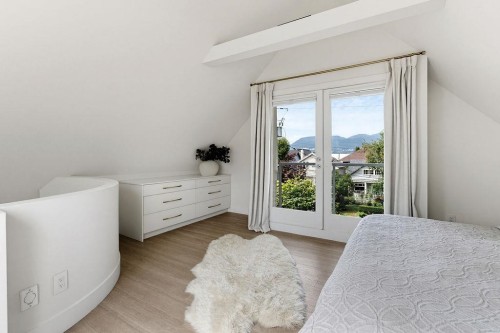 3420 1St Avenue W, Vancouver, BC - Indoor Photo Showing Bedroom