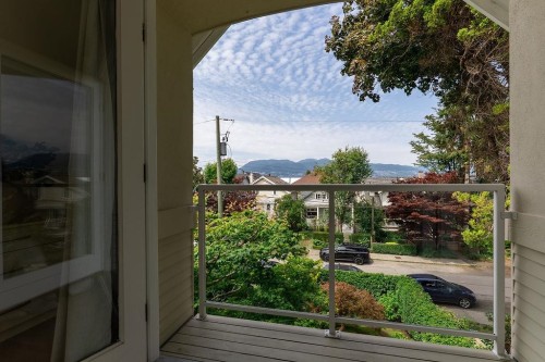 3420 1St Avenue W, Vancouver, BC - Outdoor