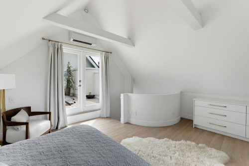 3420 1St Avenue W, Vancouver, BC - Indoor Photo Showing Bedroom