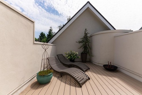 3420 1St Avenue W, Vancouver, BC - Outdoor With Deck Patio Veranda
