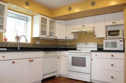 4792 Ridgelawn Drive Burnaby, BC V5C 3Y2