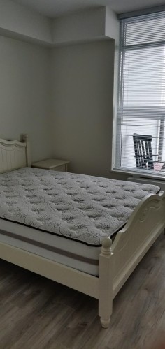 8940 University Crescent, Burnaby, BC - Indoor Photo Showing Bedroom