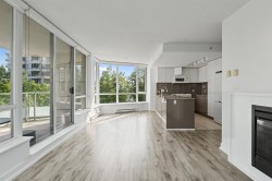 302-4808 Hazel Street Burnaby, BC V5H 0A2