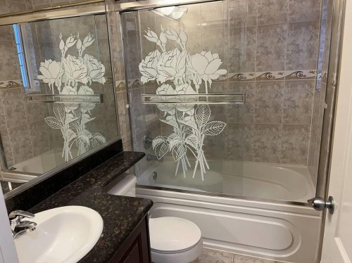 7000 Ramsay Avenue, Burnaby, BC - Indoor Photo Showing Bathroom