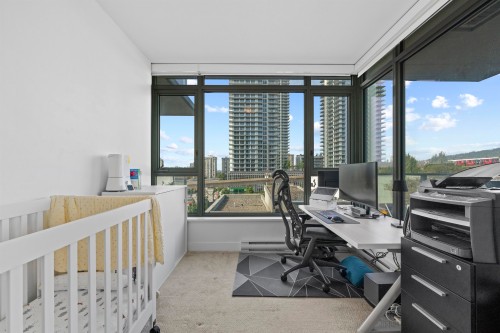 404-518 Whiting Way, Coquitlam, BC - Indoor Photo Showing Office
