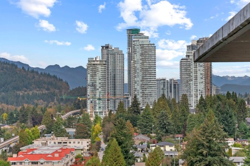 404-518 Whiting Way, Coquitlam, BC - Outdoor With View