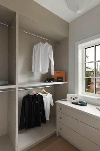 2-242 20Th Avenue E, Vancouver, BC - Indoor
