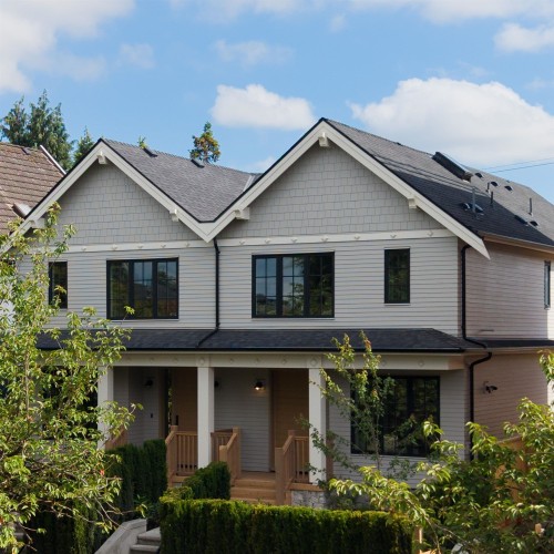 2-242 20Th Avenue E, Vancouver, BC - Outdoor