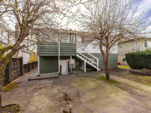 3369 Price Street, Vancouver, BC - Outdoor
