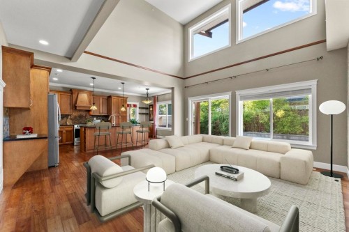 24699 103A Avenue, Maple Ridge, BC - Indoor Photo Showing Living Room