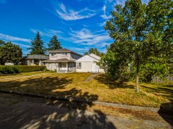 4712 Argyle Street  Vancouver, BC V5N 3X8
