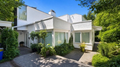 4468 Stone Crescent, West Vancouver, BC - Outdoor