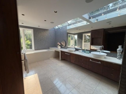4468 Stone Crescent, West Vancouver, BC - Indoor Photo Showing Other Room