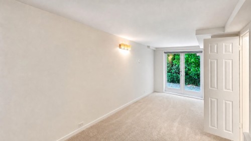 4468 Stone Crescent, West Vancouver, BC - Indoor Photo Showing Other Room