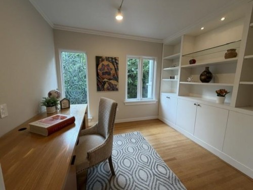 4468 Stone Crescent, West Vancouver, BC - Indoor Photo Showing Office
