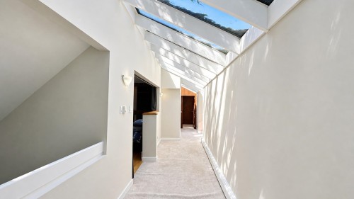 4468 Stone Crescent, West Vancouver, BC - Indoor Photo Showing Other Room