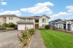 7164 Kitchener Street Burnaby, BC V5A 1L3
