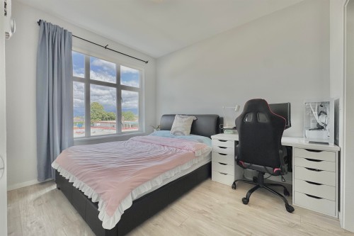 227-6283 Kingsway, Burnaby, BC 