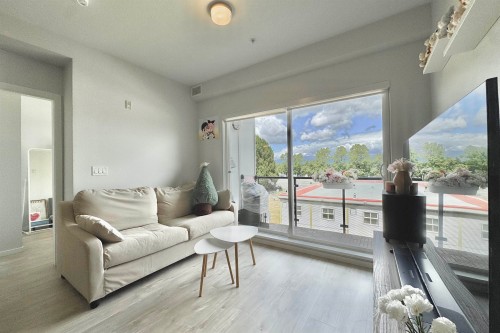 227-6283 Kingsway, Burnaby, BC 