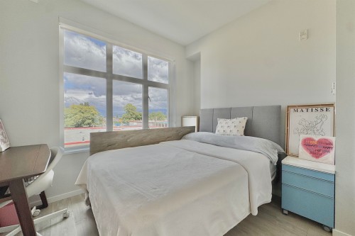 227-6283 Kingsway, Burnaby, BC 