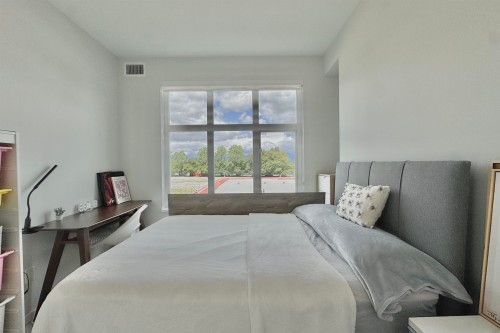 227-6283 Kingsway, Burnaby, BC 